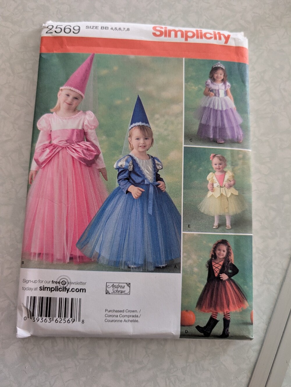 Simplicity Kids New Princess Costume Pattern